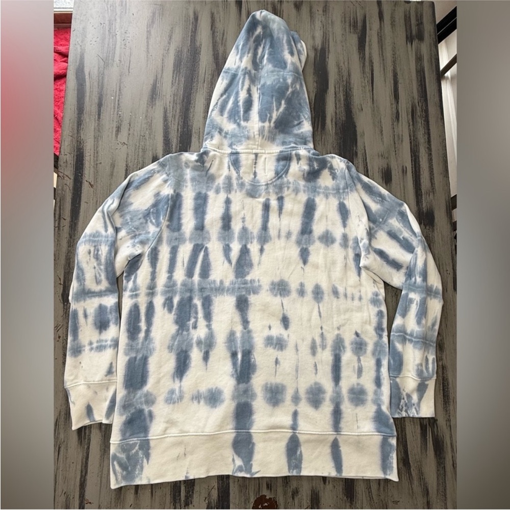 GAP Blue and White Tie-Dye Zip Hoodie - Picture 5 of 5